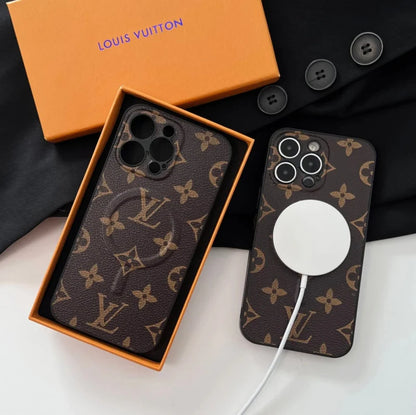 Light Luxury iPhone Case（Magnetic attraction）