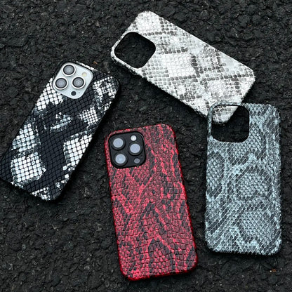 Light Luxury iPhone Case（Magnetic attraction）