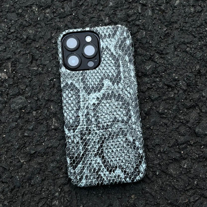 Light Luxury iPhone Case（Magnetic attraction）